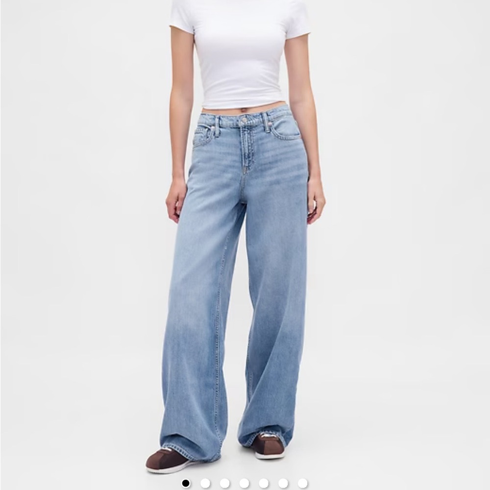 BRAND NEW -  with tags —. NWT-   GAP Light Blue Flare Jeans